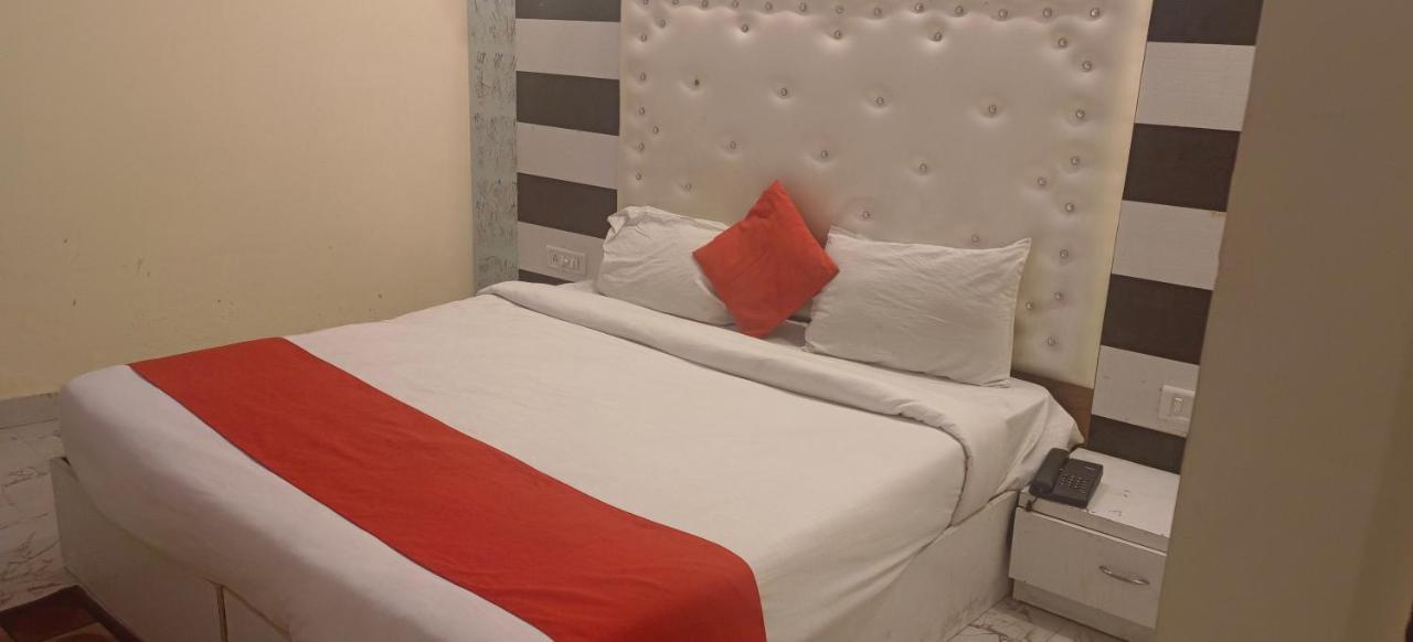 Airport Hotel Prince Palace By Byobhotels ニューデリー エクステリア 写真