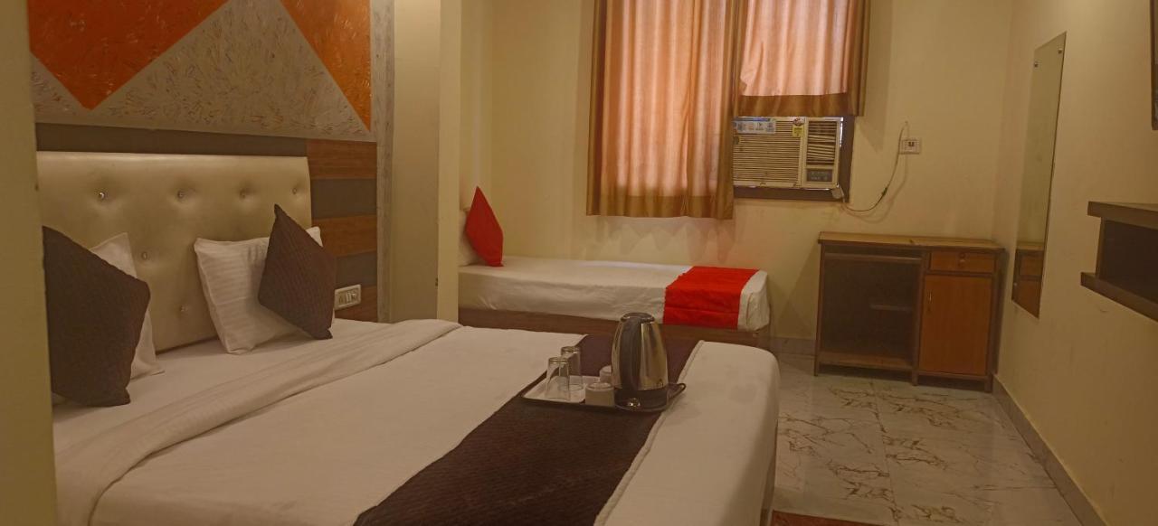 Airport Hotel Prince Palace By Byobhotels ニューデリー エクステリア 写真